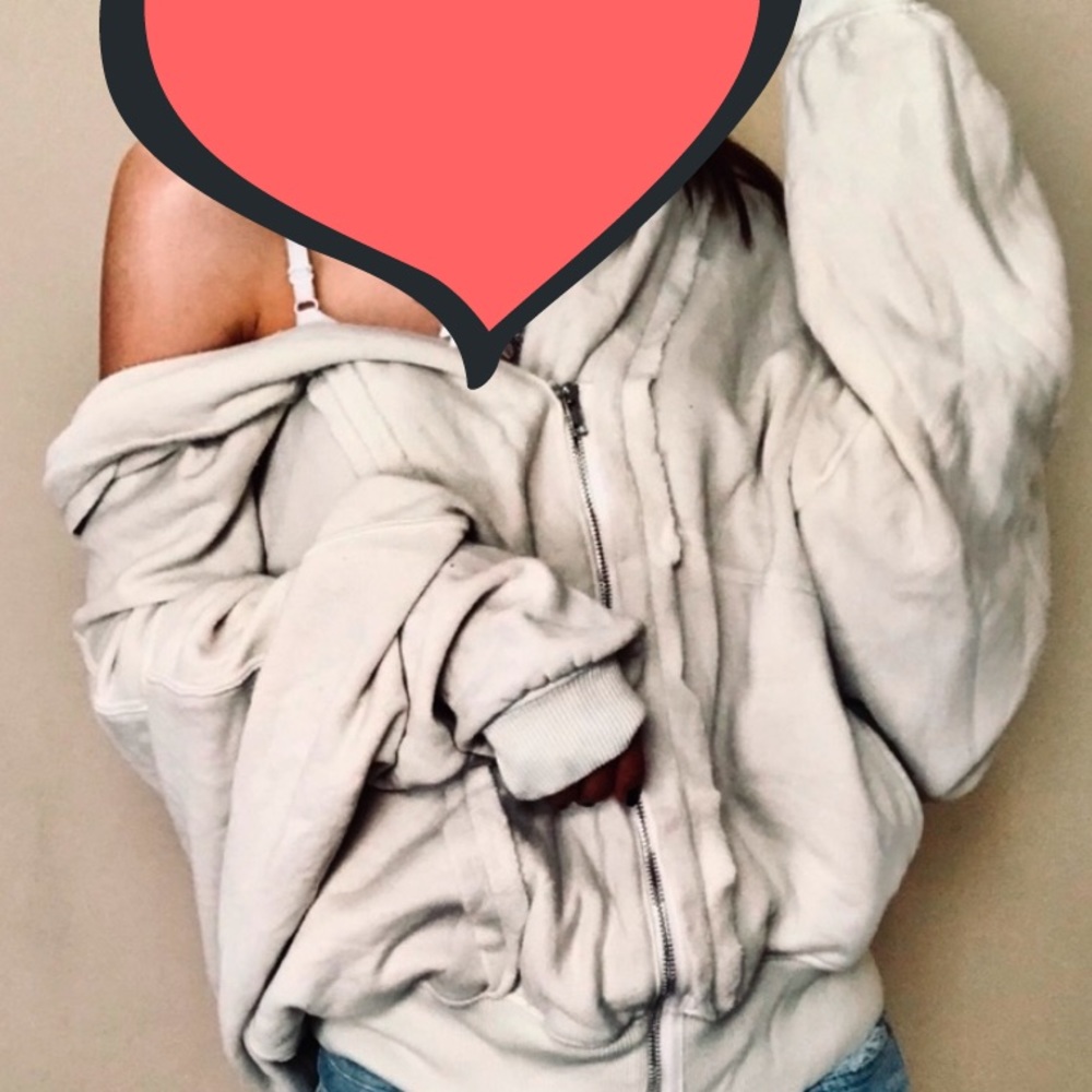 IN SEARCH OF!! ♥️ Free People sweat jacket ♥️